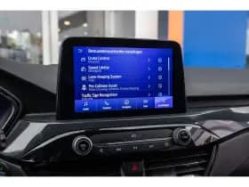 Ford Kuga thumbnail 51