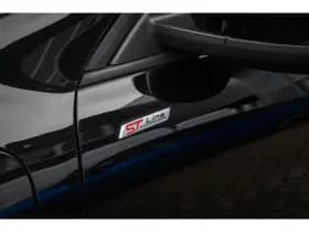 Ford Kuga thumbnail 56