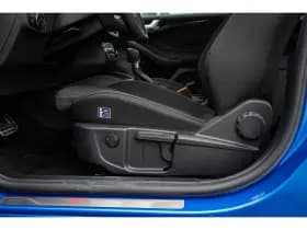 Ford Focus thumbnail 14