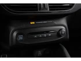 Ford Focus thumbnail 33