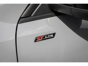 Ford Kuga thumbnail 12