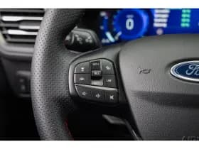 Ford Kuga thumbnail 33