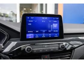 Ford Kuga thumbnail 41