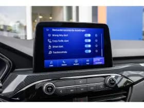 Ford Kuga thumbnail 55