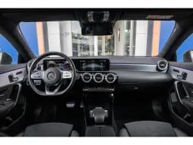 Mercedes-Benz CLA-Klasse thumbnail 2