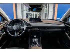 Mazda CX-30 thumbnail 2