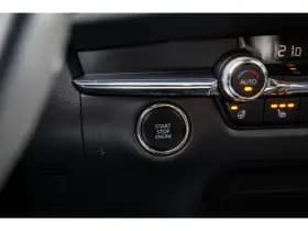 Mazda CX-30 thumbnail 41