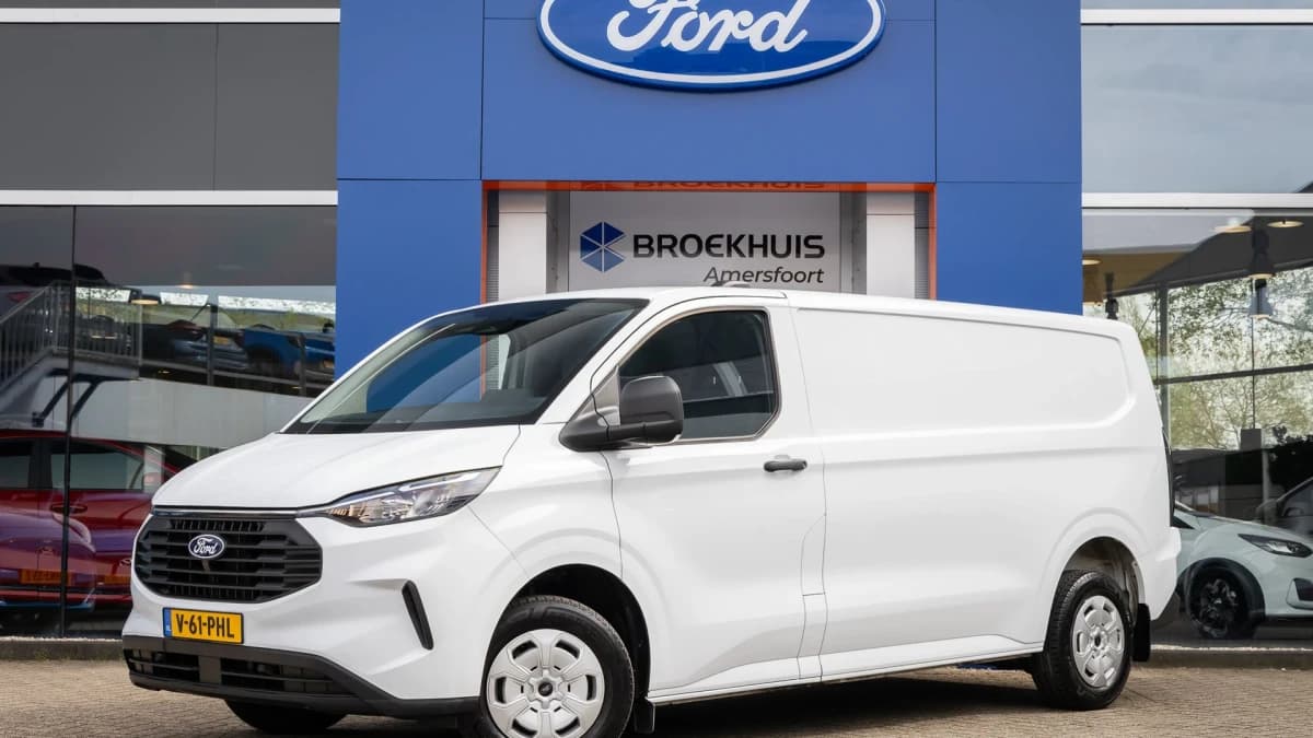 Ford Transit Custom — foto 1
