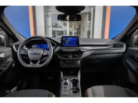 Ford Kuga thumbnail 3