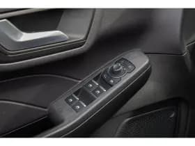 Ford Kuga thumbnail 21