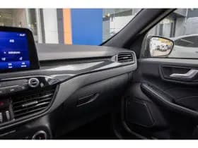 Ford Kuga thumbnail 34