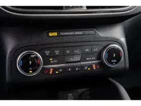 Ford Kuga thumbnail 39