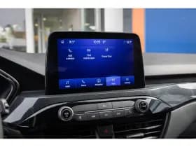 Ford Kuga thumbnail 43