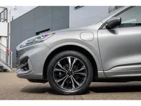 Ford Kuga thumbnail 7