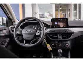 Ford Focus thumbnail 21
