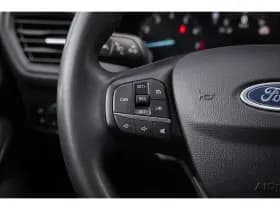 Ford Focus thumbnail 24