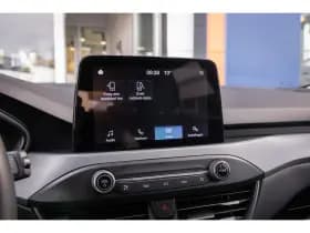 Ford Focus thumbnail 37