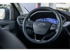 Ford Kuga thumbnail 23