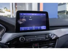 Ford Kuga thumbnail 35