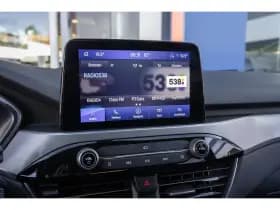 Ford Kuga thumbnail 39