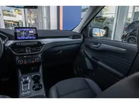 Ford Kuga thumbnail 46