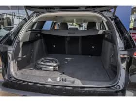 Opel Astra Sports Tourer thumbnail 16