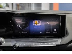 Opel Astra Sports Tourer thumbnail 32