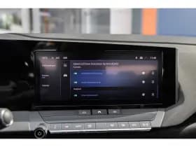 Opel Astra Sports Tourer thumbnail 37