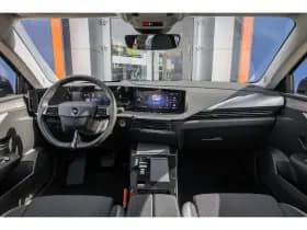 Opel Astra Sports Tourer thumbnail 10
