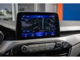 Ford Kuga thumbnail 38