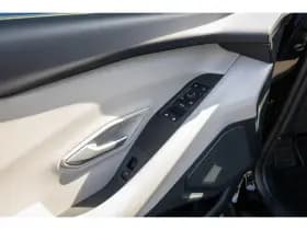 Ford Explorer thumbnail 21