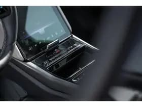 Ford Explorer thumbnail 24