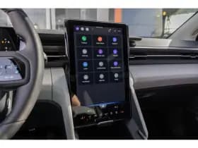 Ford Explorer thumbnail 36