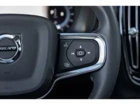 Volvo XC40 thumbnail 23