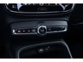 Volvo XC40 thumbnail 37