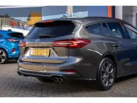 Ford Focus thumbnail 4