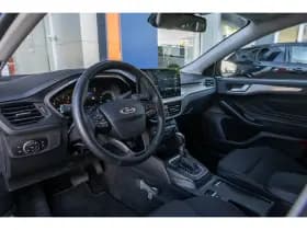 Ford Focus thumbnail 15