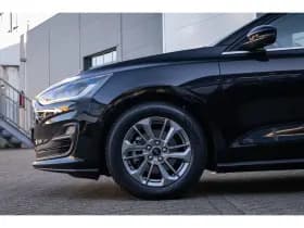 Ford Focus thumbnail 41