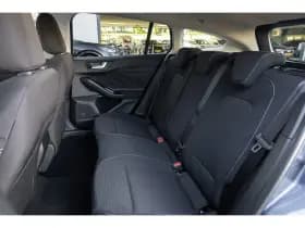 Ford Focus thumbnail 17