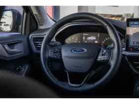 Ford Focus thumbnail 19