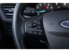 Ford Focus thumbnail 23
