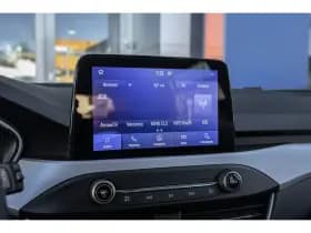 Ford Focus thumbnail 30
