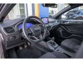Ford Focus thumbnail 15