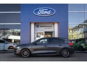 Ford Focus thumbnail 3