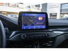 Ford Focus thumbnail 32