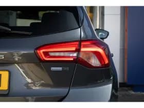 Ford Focus thumbnail 9