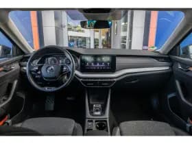 Škoda Octavia thumbnail 3