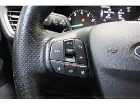 Ford Focus thumbnail 11