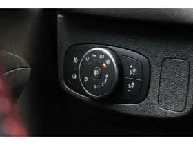 Ford Focus thumbnail 19