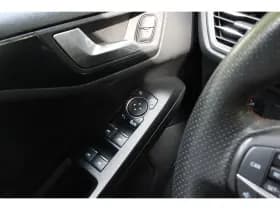 Ford Focus thumbnail 20